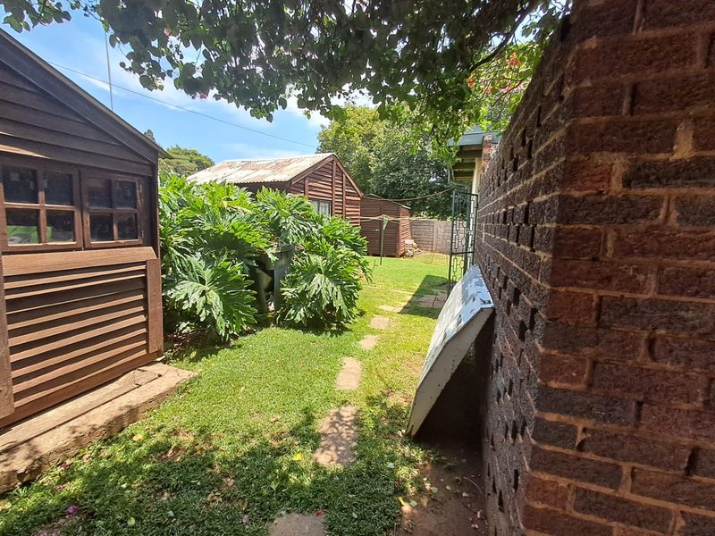 House For Sale in East Lynne - Photo 4