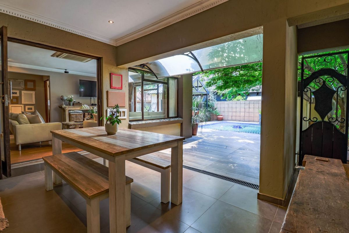 House For Sale in Eldoraigne - Photo 3