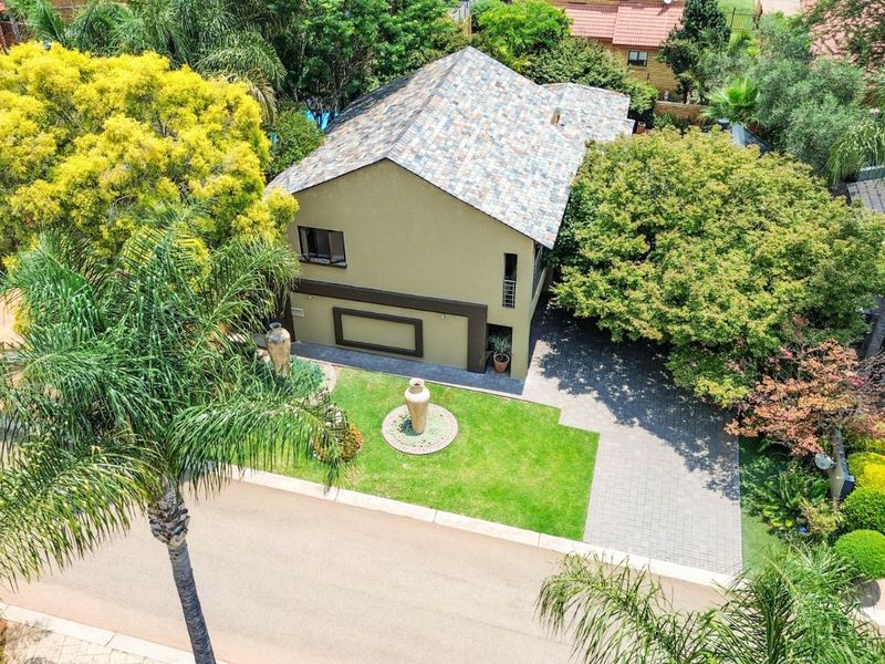 House For Sale in Eldoraigne - Photo 9