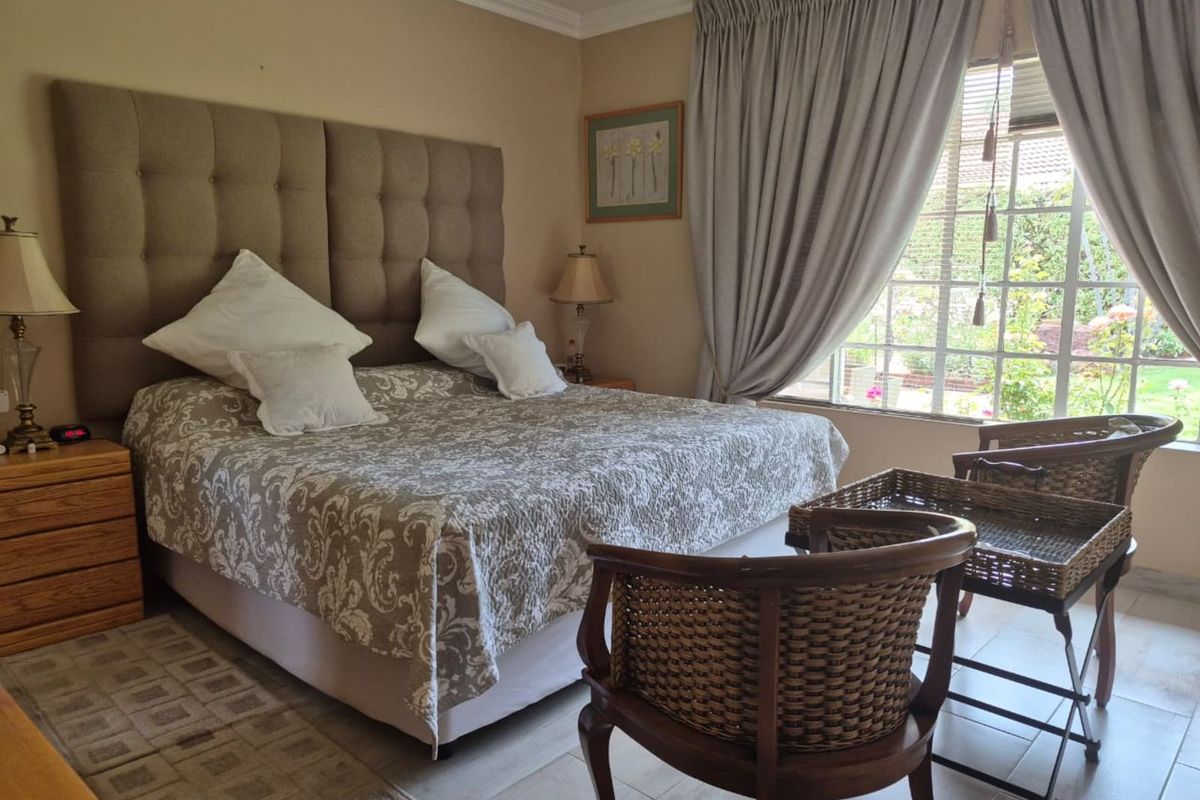 Townhouse For Sale in Bela Bela Central - Photo 4