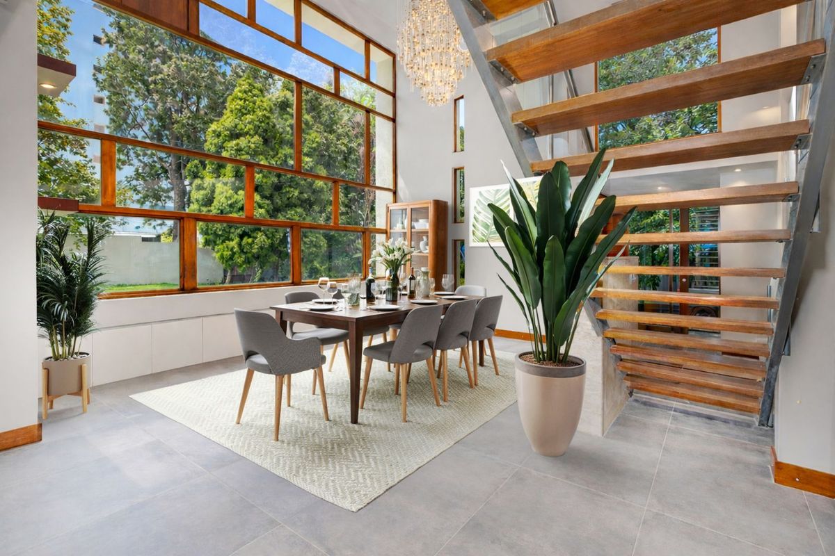 House For Sale in Sandown - Photo 5