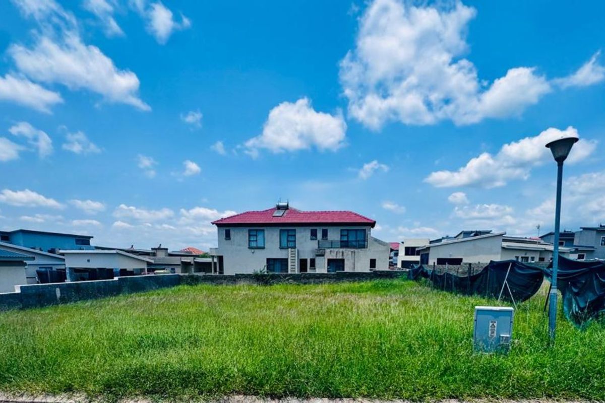 Vacant Land Residential For Sale in Woodhill Estate - Photo 4