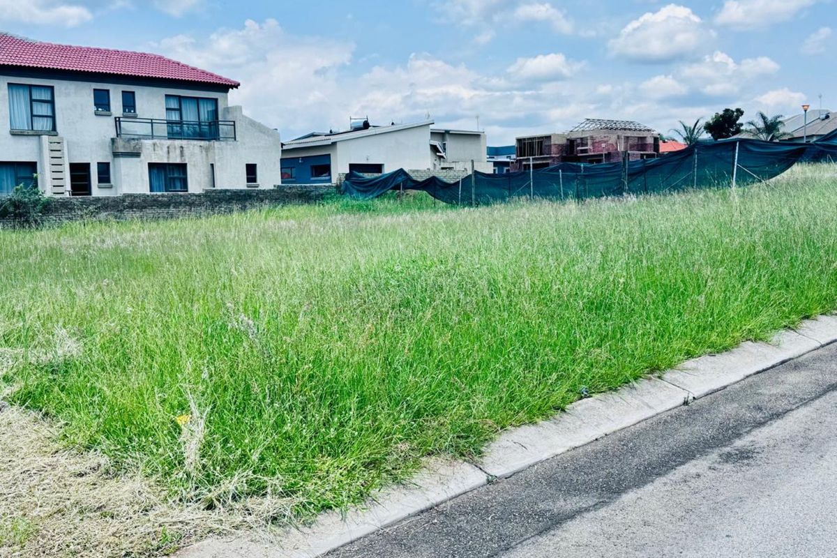 Vacant Land Residential For Sale in Woodhill Estate - Photo 3