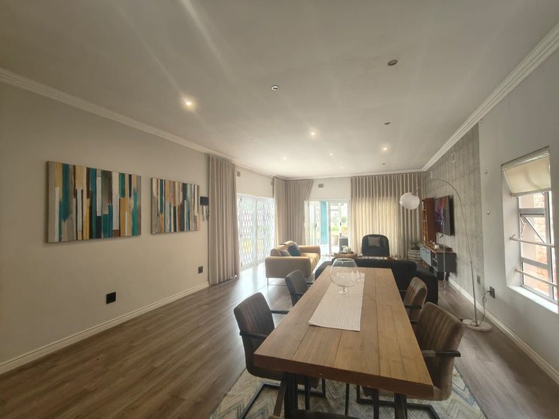 House To Rent in Fontainebleau - Photo 8