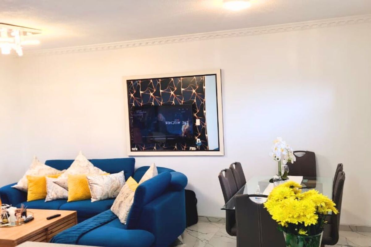 Apartment For Sale in Sagewood - Photo 2