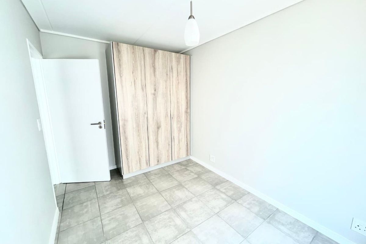 Apartment To Rent in Mooikloof - Photo 5