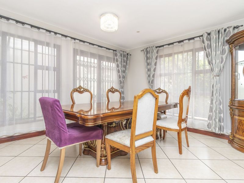 House For Sale in Bromhof - Photo 2