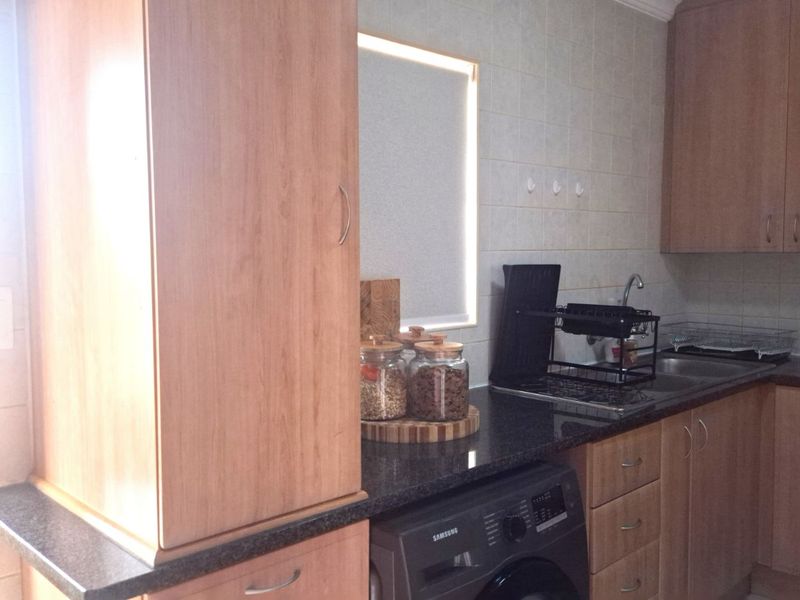 Townhouse For Sale in The Wilds - Photo 9