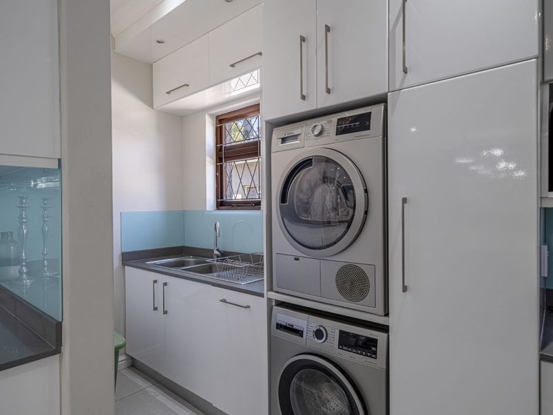 House For Sale in Newton Park - Photo 9