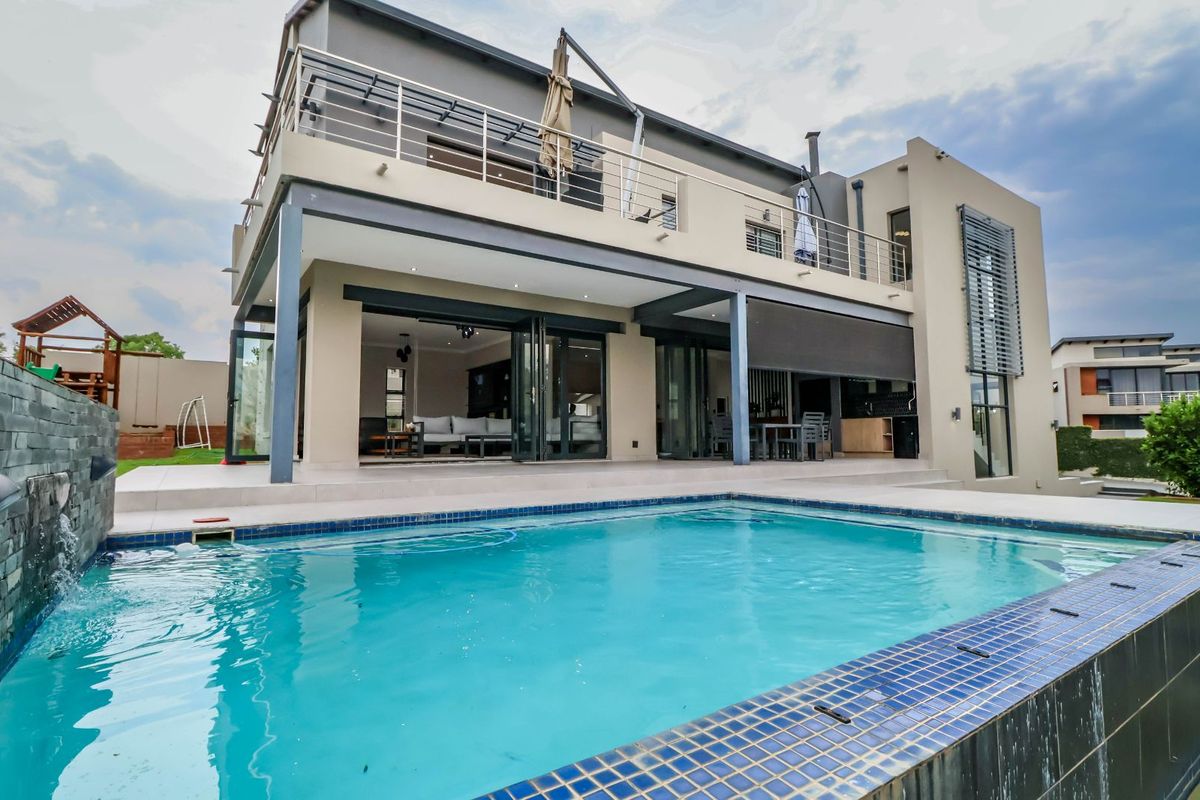 House For Sale in Copperleaf Estate - Photo 5