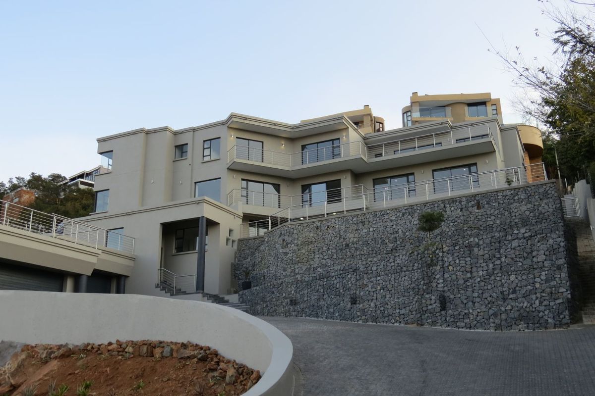 House For Sale in Glenvista - Photo 5