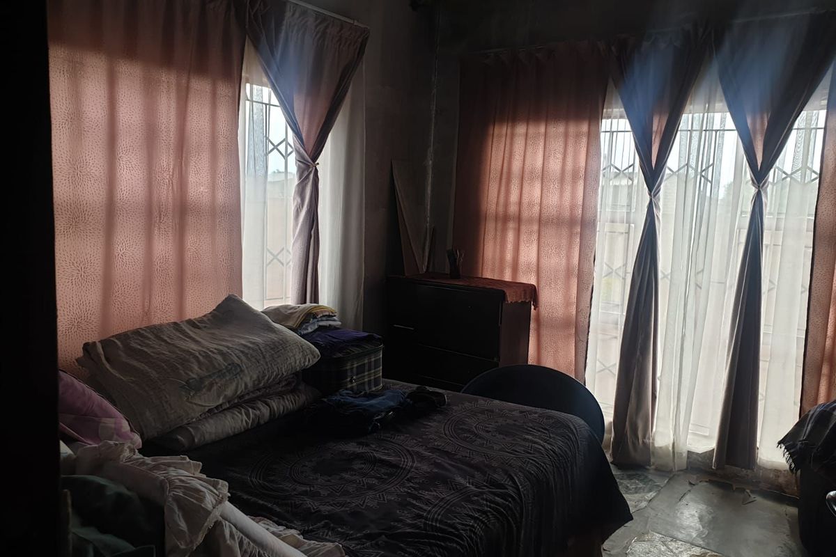 House For Sale in Hammanskraal Central - Photo 5