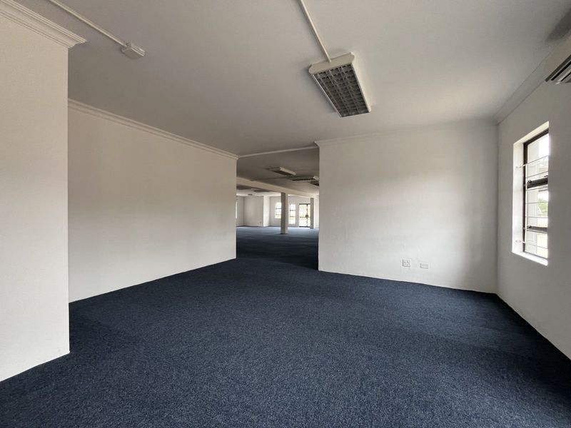 Office To Rent in Halfway House - Photo 6