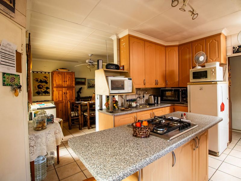 House For Sale in Doornpoort - Photo 7