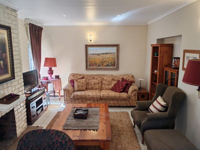 House For Sale in Irene - Photo 5