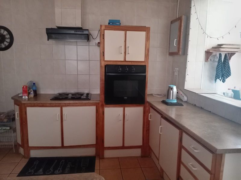 House For Sale in Bloemhof Central - Photo 2