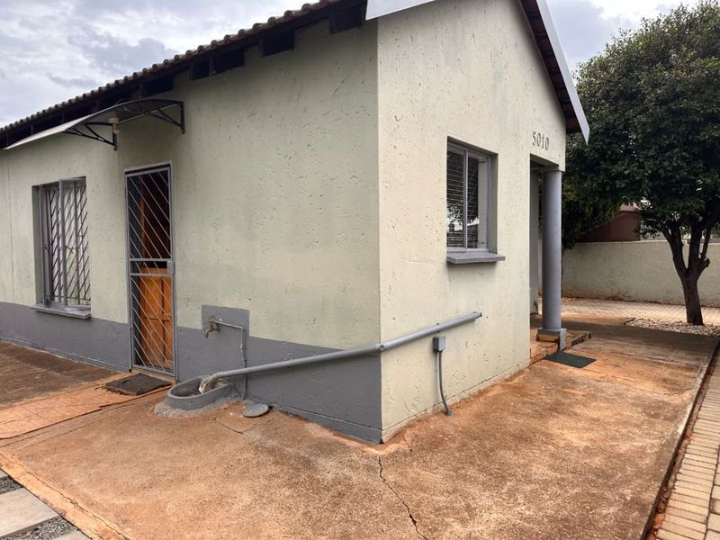 House For Sale in The Orchards - Photo 7