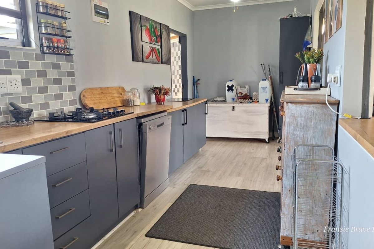 Farm For Sale in Albertinia Central - Photo 3