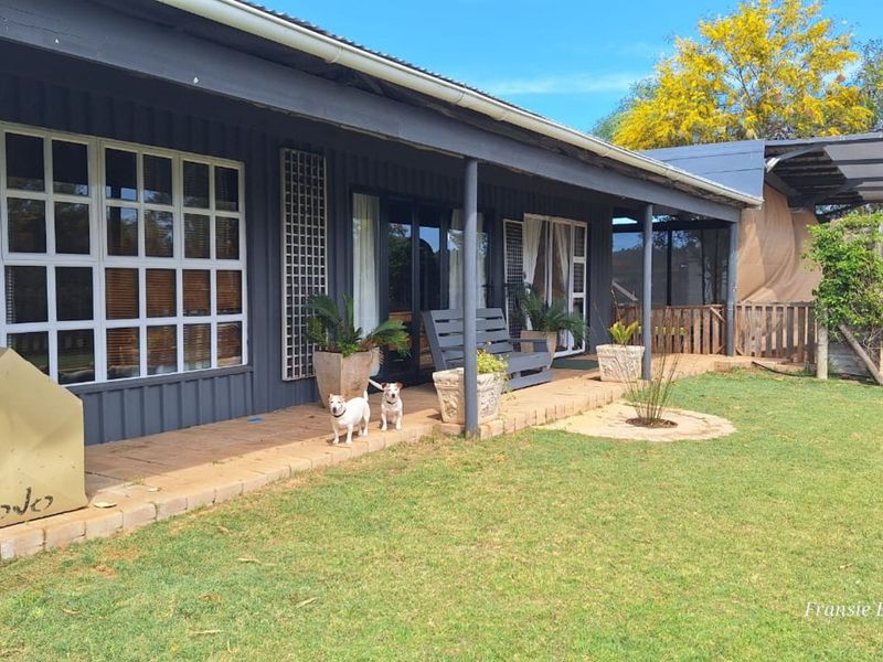 Farm For Sale in Albertinia Central - Photo 1