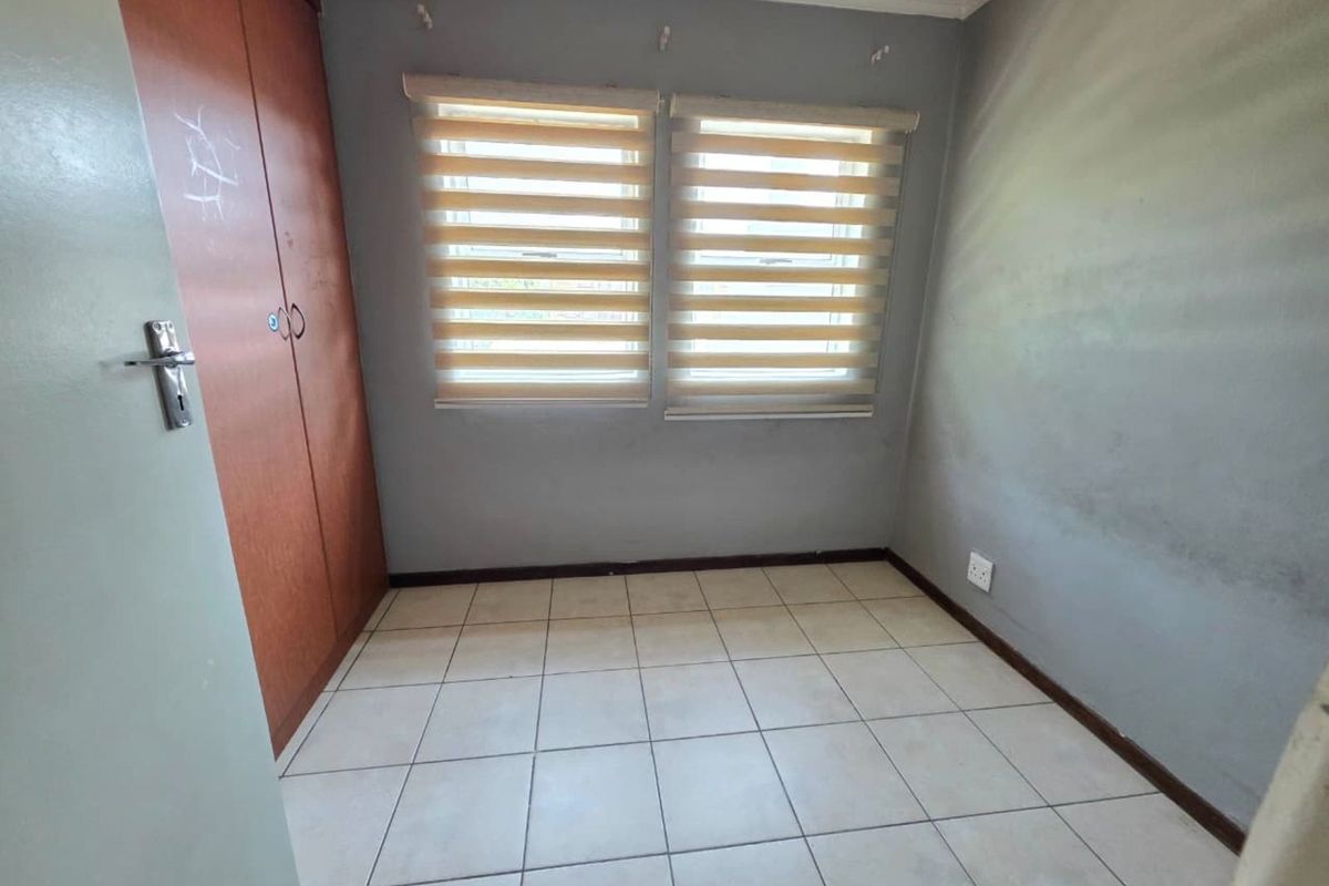 Townhouse For Sale in Pretoria North - Photo 4