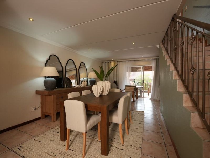 Townhouse For Sale in Helderkruin - Photo 8