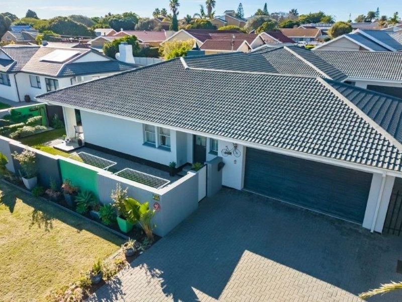 House For Sale in Bayview - Photo 5