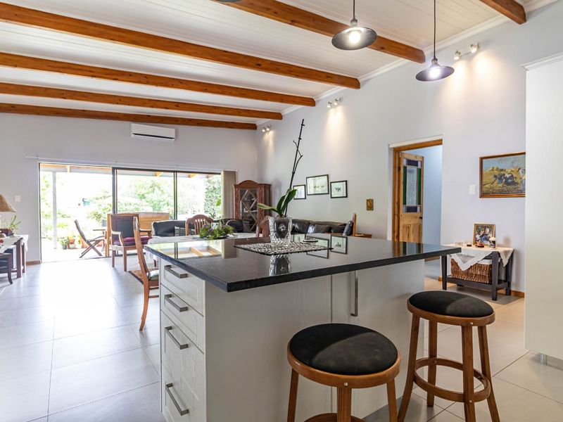 House For Sale in Porterville Central - Photo 5