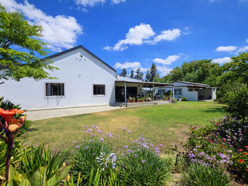 House For Sale in Porterville Central - Photo 8