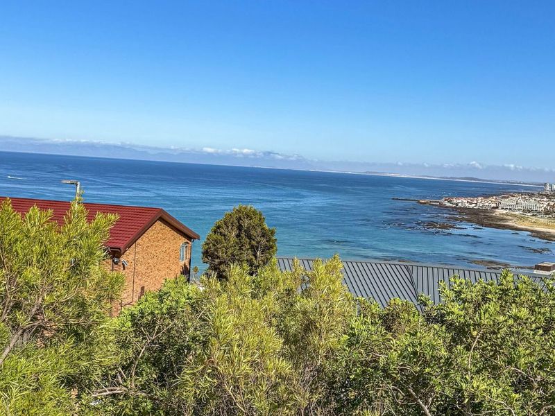 House For Sale in Mountainside - Photo 5