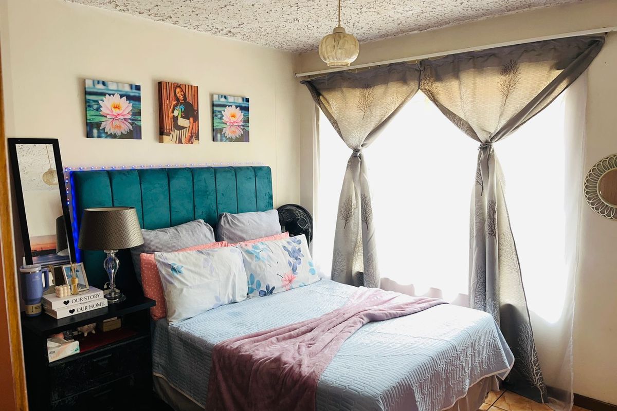 Apartment For Sale in Silverton - Photo 4