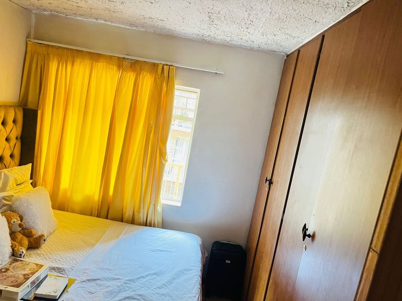 Apartment For Sale in Silverton - Photo 8