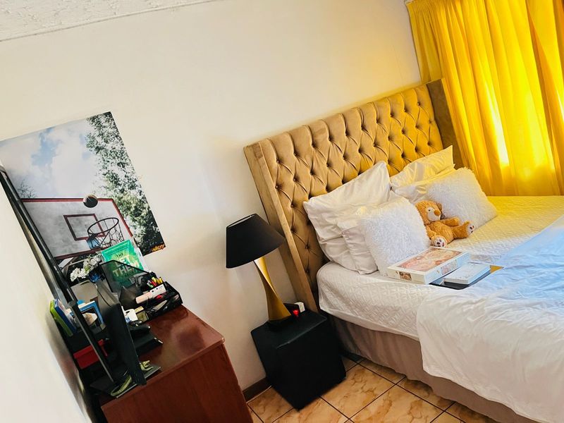 Apartment For Sale in Silverton - Photo 7