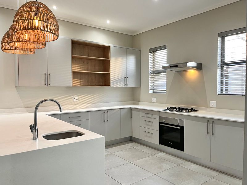 House For Sale in Blue Mountain Village - Photo 8