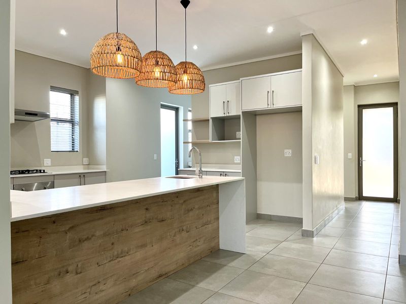 House For Sale in Blue Mountain Village - Photo 5