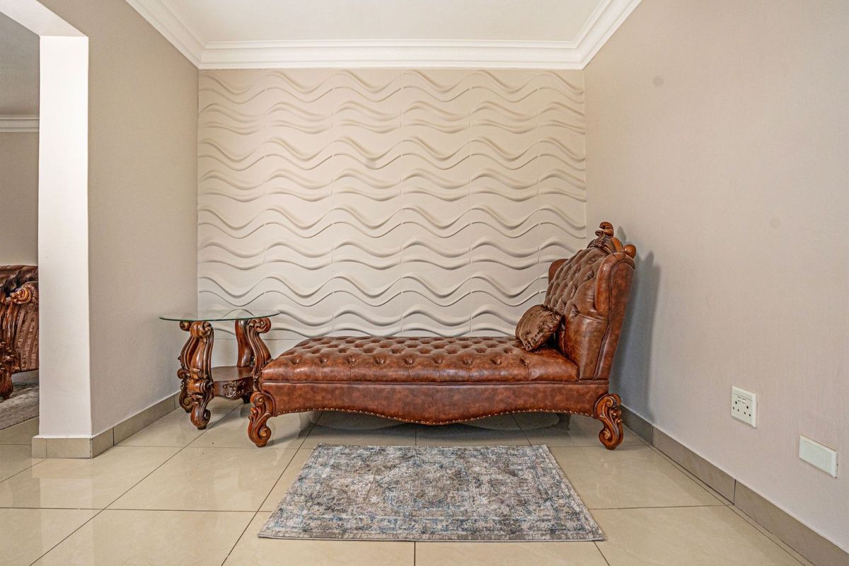 House For Sale in Savannah Country Estate - Photo 4