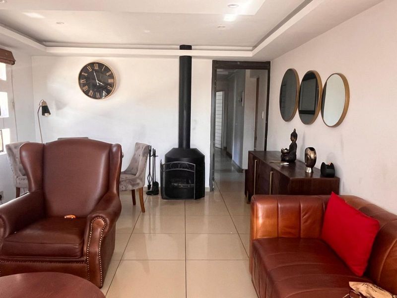House For Sale in Embalenhle - Photo 2