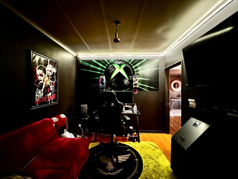 House For Sale in Secunda Central - Photo 6