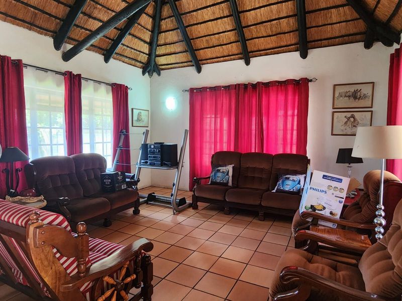 House For Sale in Bendor - Photo 4