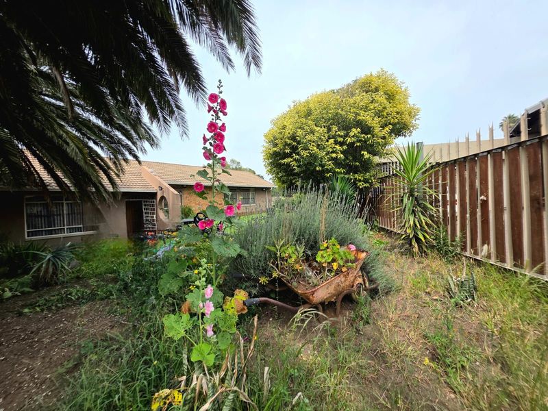 House For Sale in Secunda Central - Photo 10