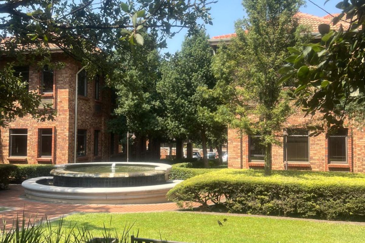 Office To Rent in Lyttelton Manor - Photo 4