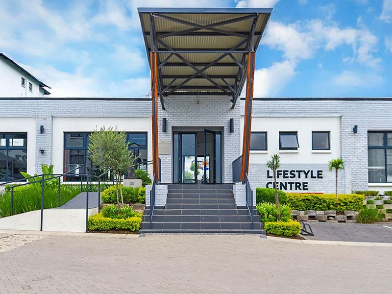 Apartment For Sale in Bryanston - Photo 4