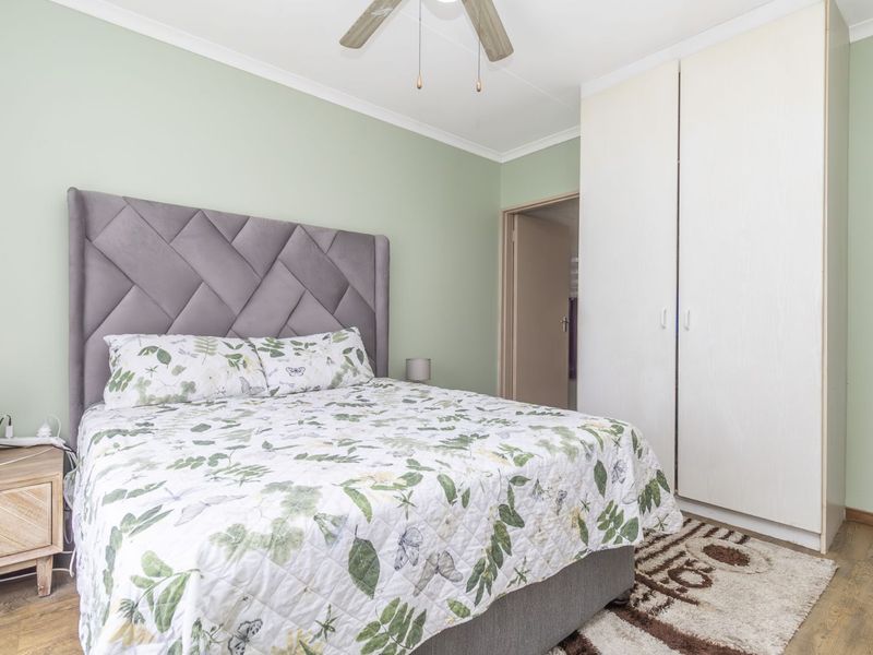 Townhouse For Sale in Wilgeheuwel - Photo 10