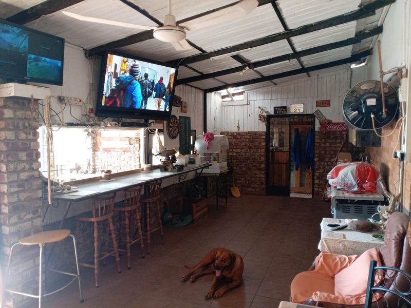 House For Sale in Christiana Central - Photo 6