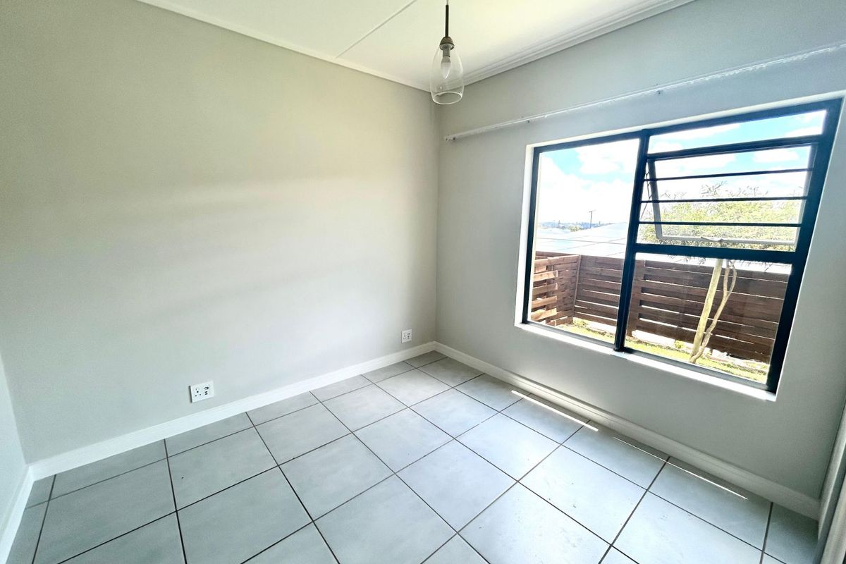 Apartment To Rent in Mooikloof - Photo 3