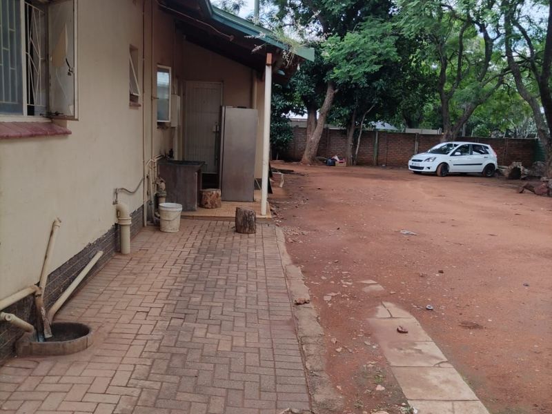 House For Sale in Polokwane Central - Photo 2