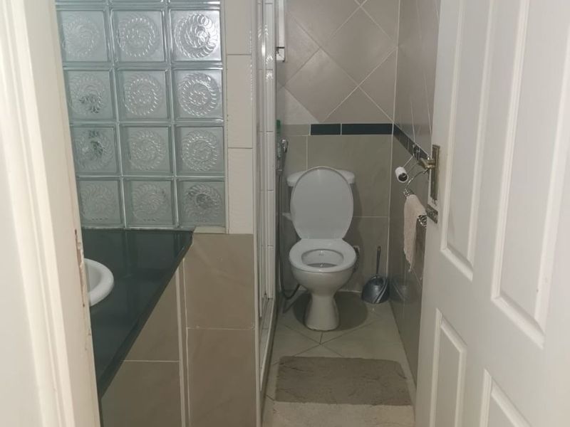 Apartment For Sale in Morningside - Photo 4