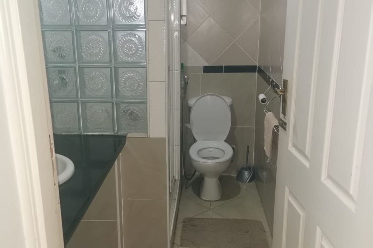 Apartment For Sale in Morningside - Photo 4