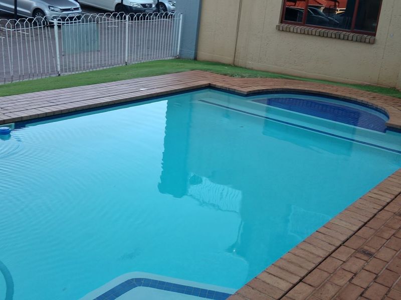 Apartment For Sale in Winchester Hills - Photo 5