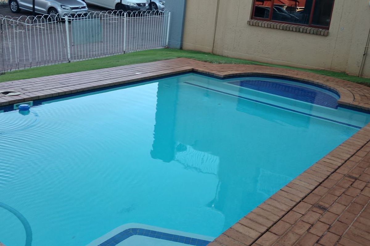 Apartment For Sale in Winchester Hills - Photo 5