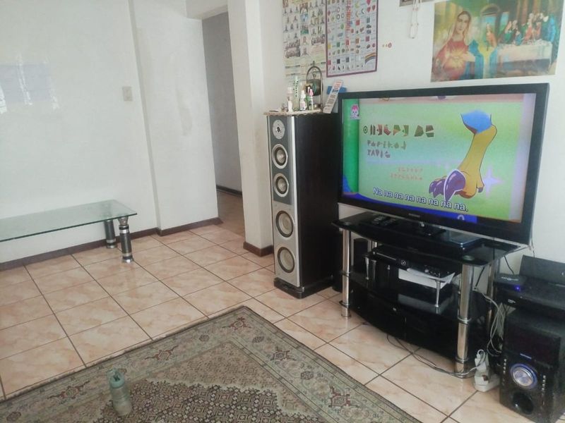 Apartment For Sale in Silverton - Photo 5